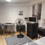 Ingrid Mary Apartment Nimes