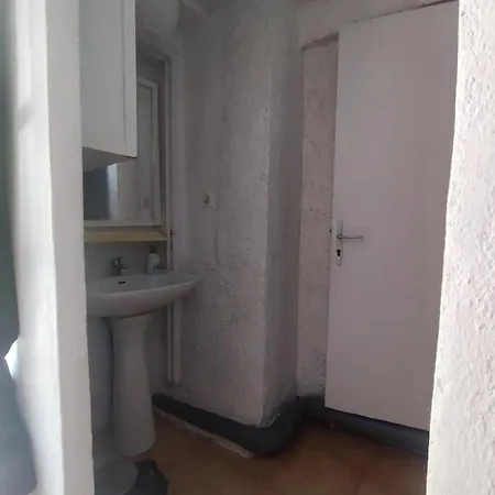 Ingrid Mary Apartment Nimes