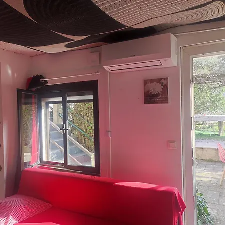 Ingrid Mary Apartment *