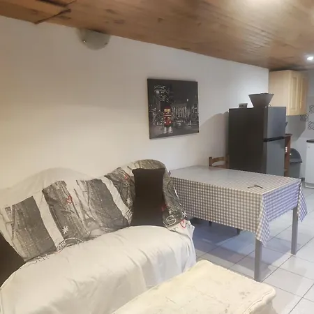 Apartment Ingrid Mary Nimes