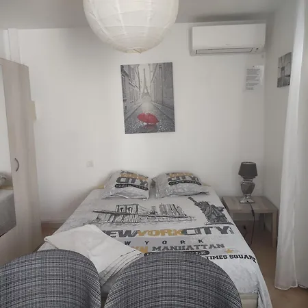 Ingrid Mary Apartment *
