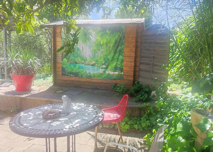 Ingrid Mary شقة نيم